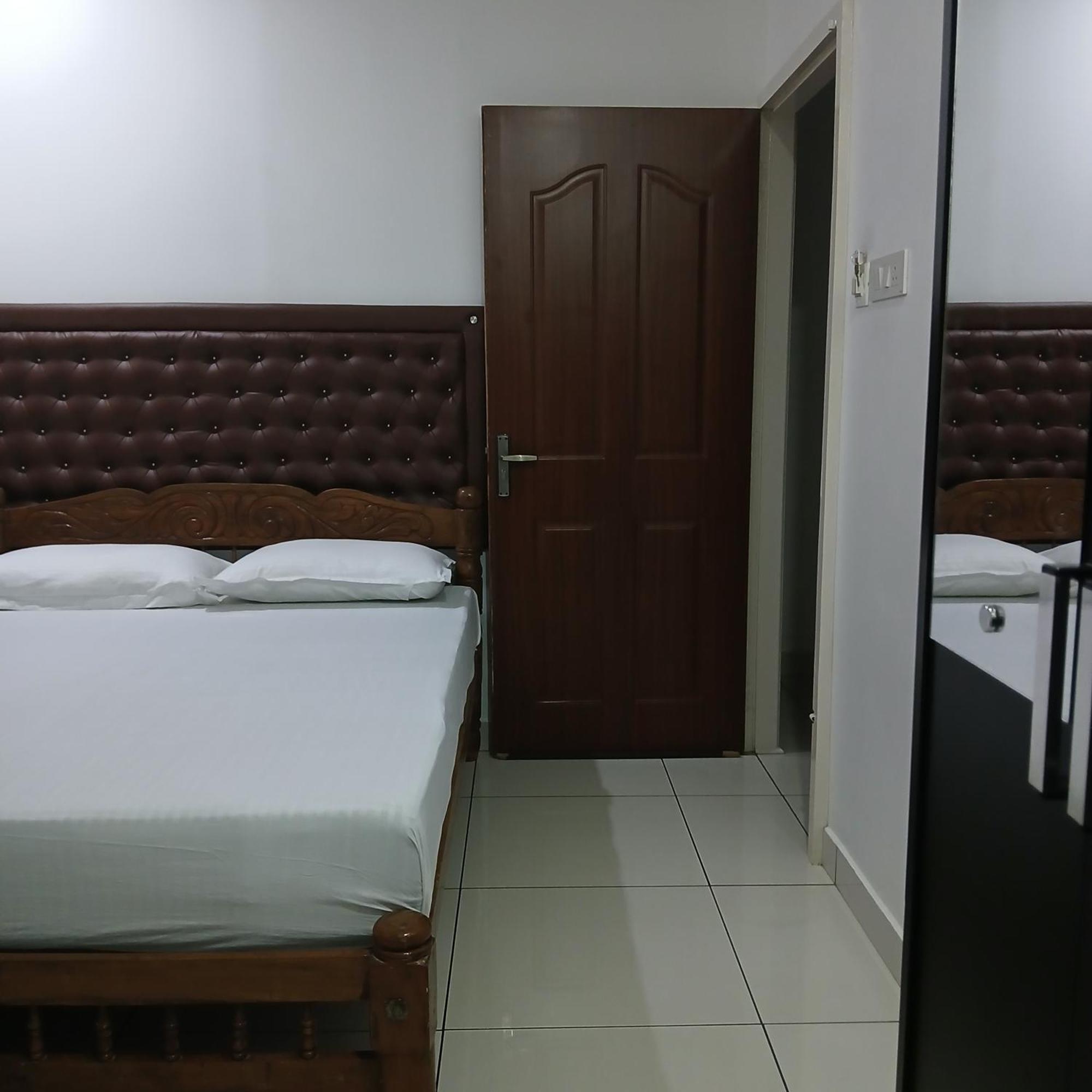 Annies Inn Homestay Kochi ภายนอก รูปภาพ