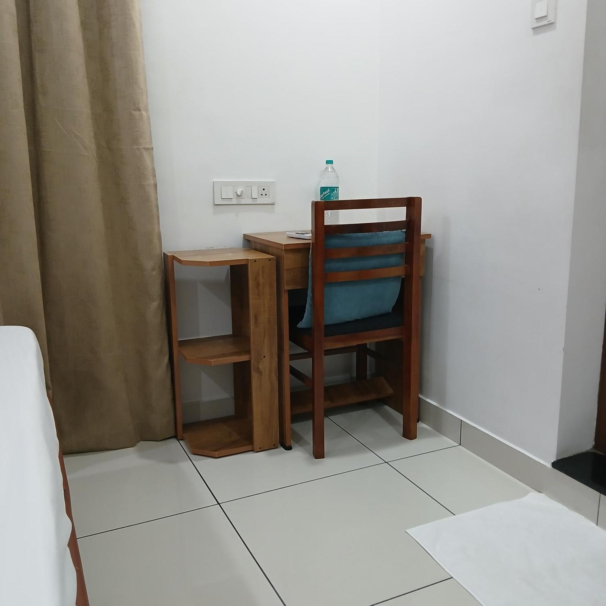 Annies Inn Homestay Kochi ภายนอก รูปภาพ